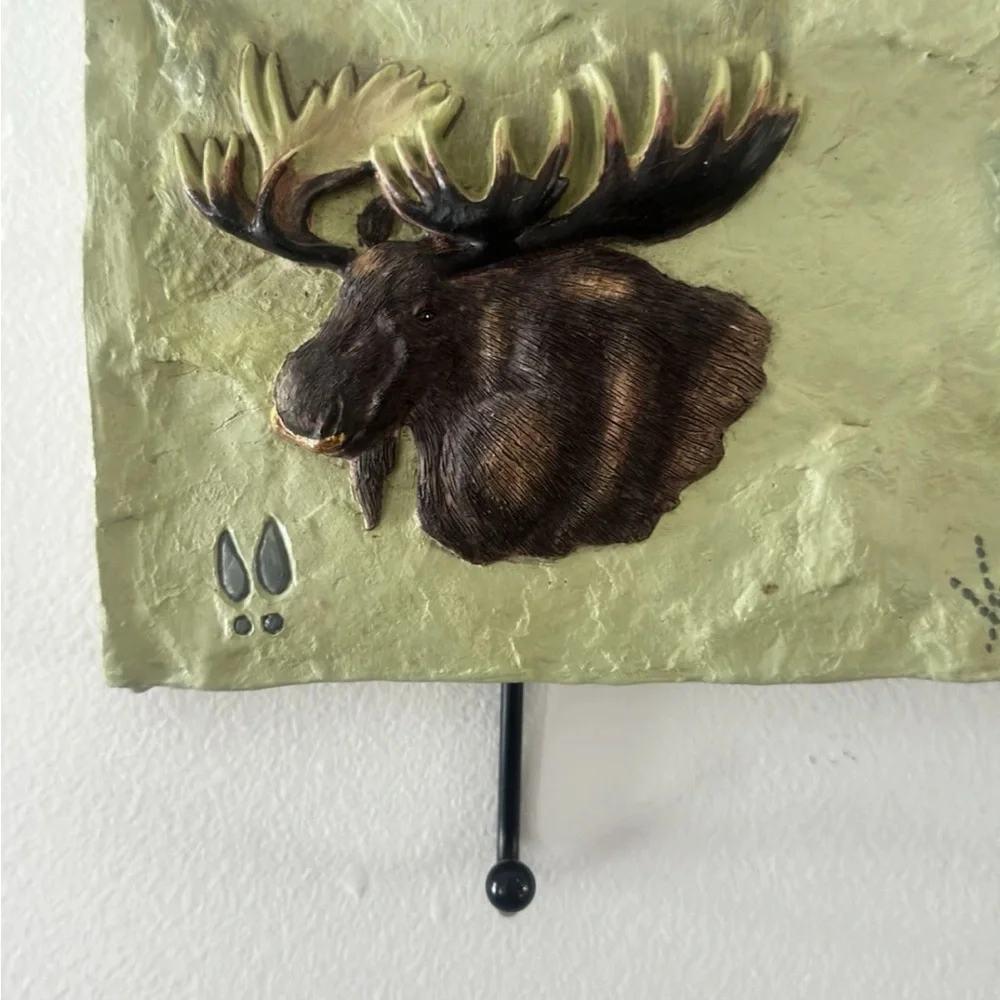 Wildlife-Themed Coat/Hat Rack. By J. Wiens, Vtg MWW Market. 20x5x1. 4 Hook